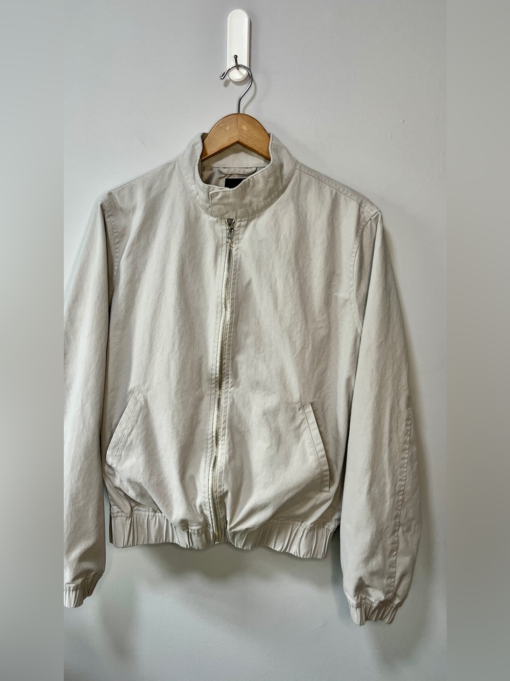 Men's Light Gray Zip-Front Bomber Jacket Size Large